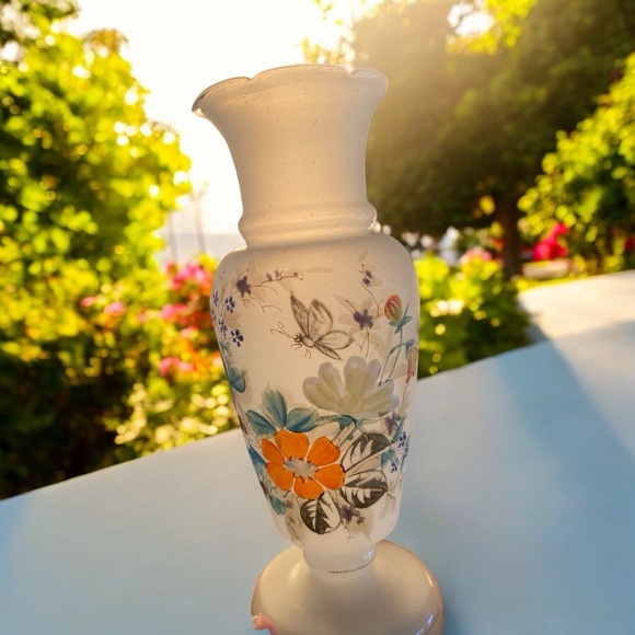 Antique Victorian Bristol Glass Vase - Picture 1 of 14